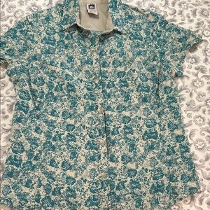 REI ladies hiking (or fishing 🎣) shirt